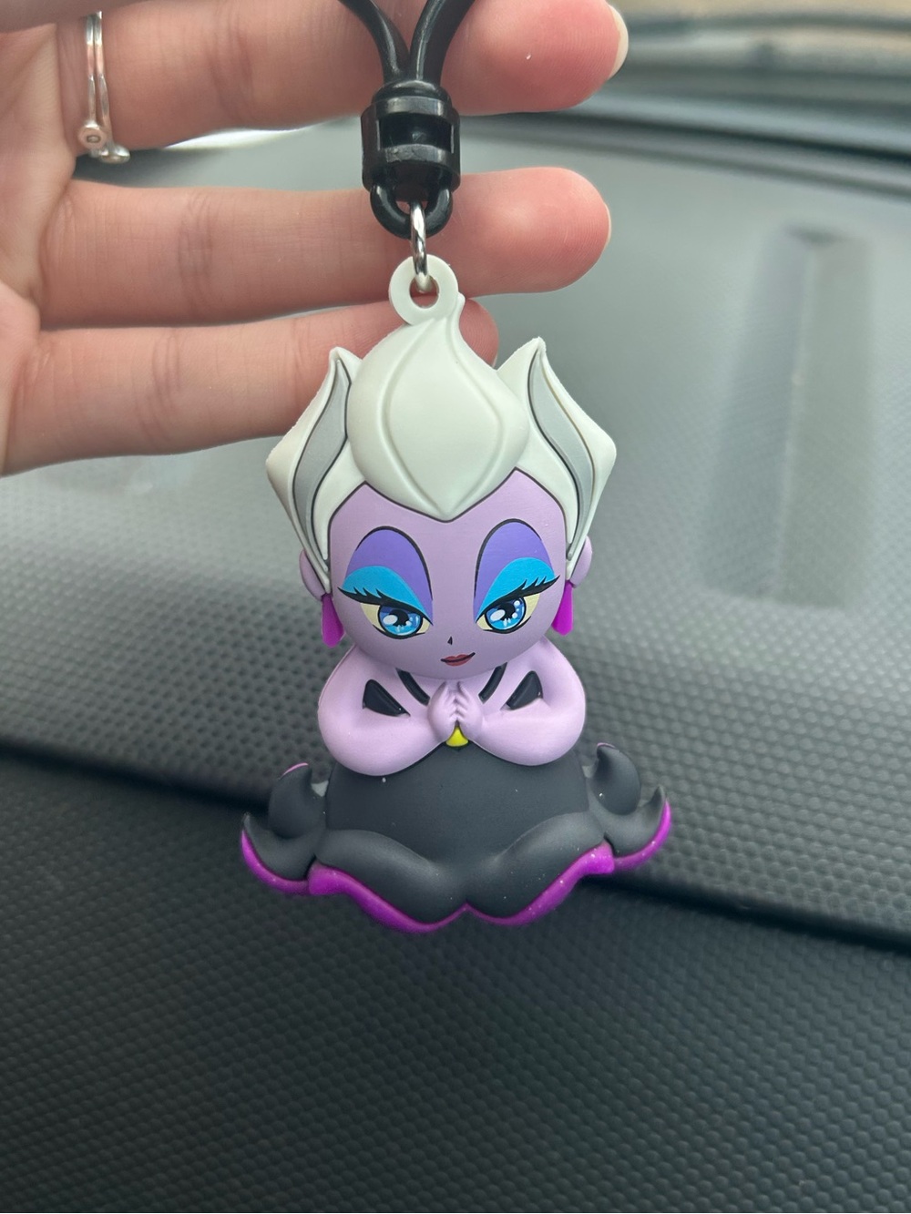 Disney Villans Ursula Keychain